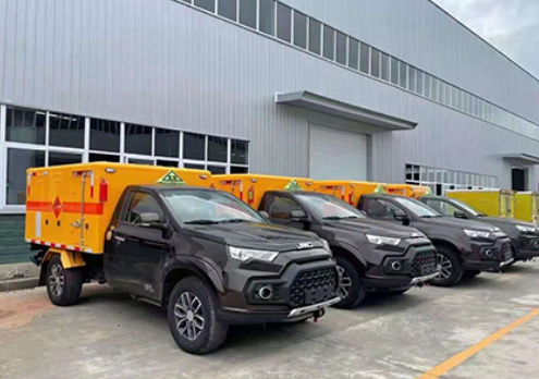 山根镇爆破器材运输车-保障安全与效率的关键